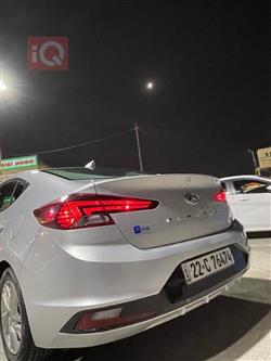 هیوندای ئەلەنترا